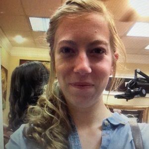 Meet your Posher, Carrie